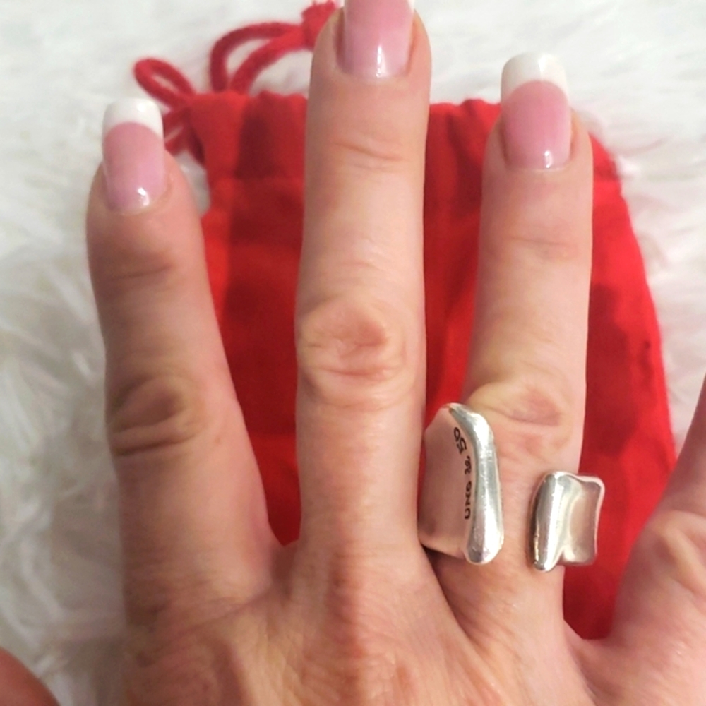 💥SALE💥Uno de 50 ring *AUTHENTIC* Sz 8.5